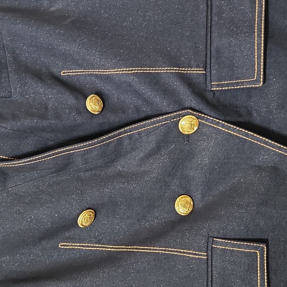 NWT Elie Tahari Long Cutaway Denim Vest. Size 8 - Picture 4 of 8